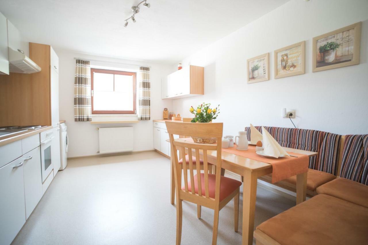 Haus Berta Apartamento Leutasch Exterior foto